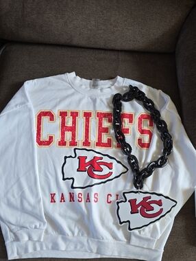 Gameday Couture White Crewneck Sweatshirt